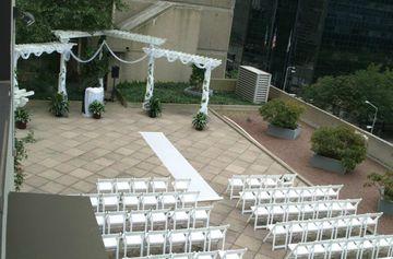 Embassy Suites Cleveland - Downtown Extérieur photo